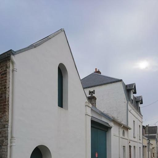 Gris Galet Au 2ème étage, à 200m De La *
